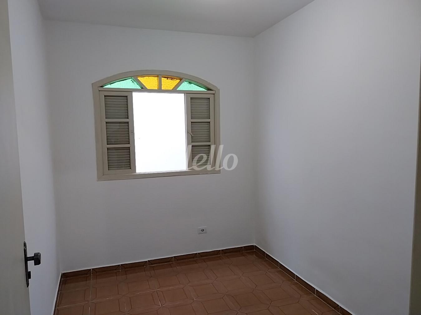 6-DORMITÓRIO-001.JPG de Casa à venda, térrea com 80 m², 3 quartos e em Quarta Parada - São Paulo