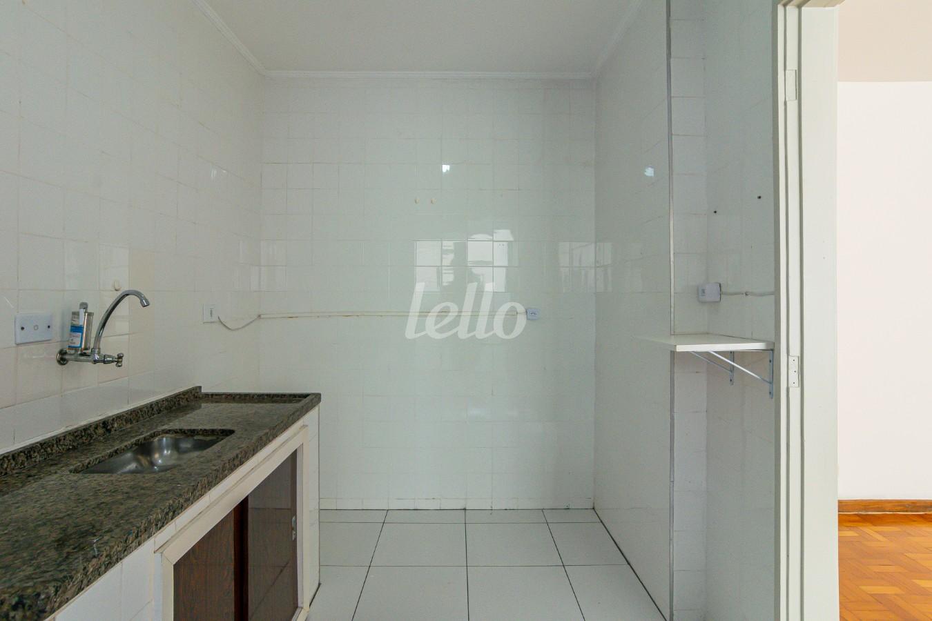 COZINHA de Apartamento para alugar, Padrão com 55 m², 1 quarto e em Cambuci - São Paulo