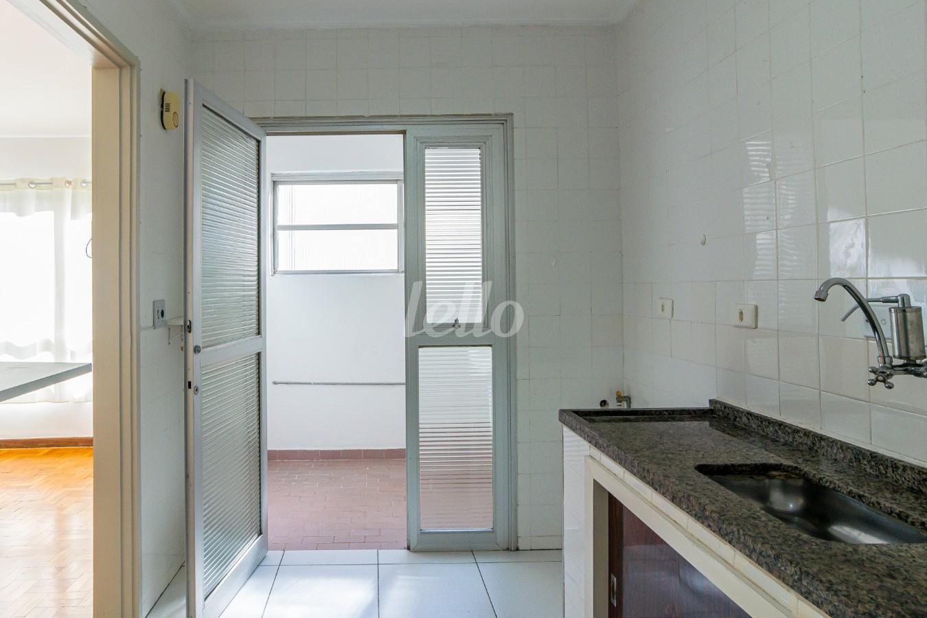 COZINHA de Apartamento para alugar, Padrão com 55 m², 1 quarto e em Cambuci - São Paulo