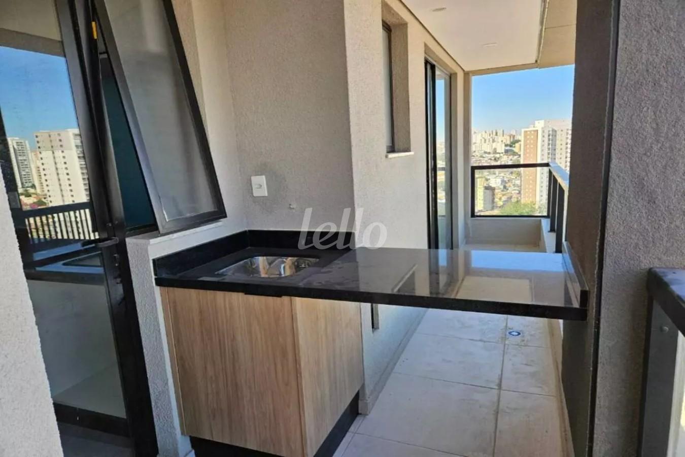 VARANDA de Apartamento à venda, Padrão com 61 m², 2 quartos e 2 vagas em Ipiranga - São Paulo