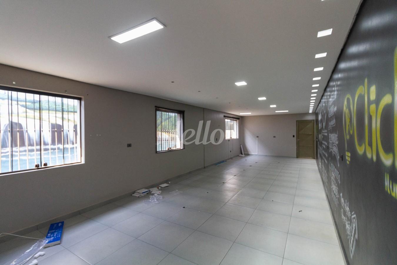 SALA 2 de Casa para alugar, sobrado com 203 m², e em Água Rasa - São Paulo