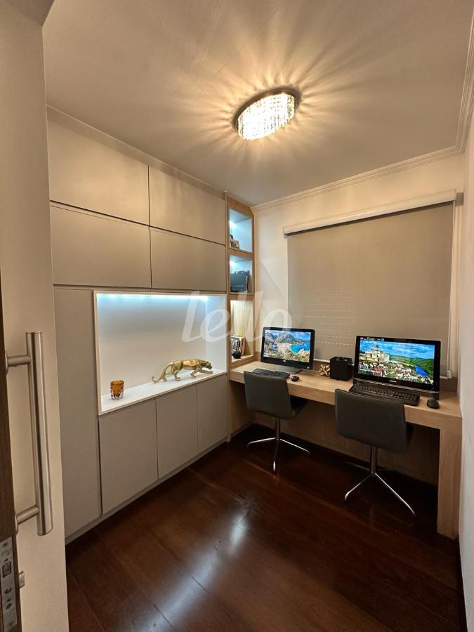 QUARTO de Apartamento à venda, Padrão com 123 m², 3 quartos e 2 vagas em Casa Verde - São Paulo