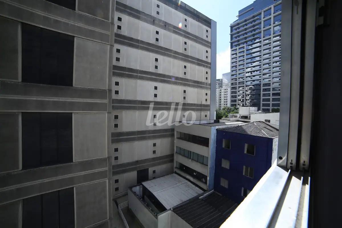 VISTA DA JANELA de Apartamento à venda, Padrão com 35 m², 1 quarto e em Bela Vista - São Paulo