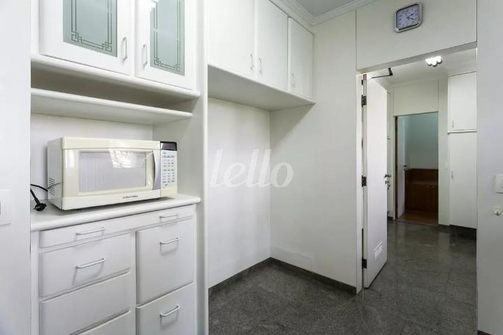 COZINHA de Apartamento à venda, Padrão com 250 m², 4 quartos e 4 vagas em Planalto Paulista - São Paulo