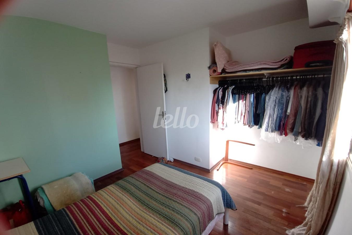 DORMITÓRIO de Apartamento à venda, Padrão com 56 m², 2 quartos e 1 vaga em Paraíso - São Paulo