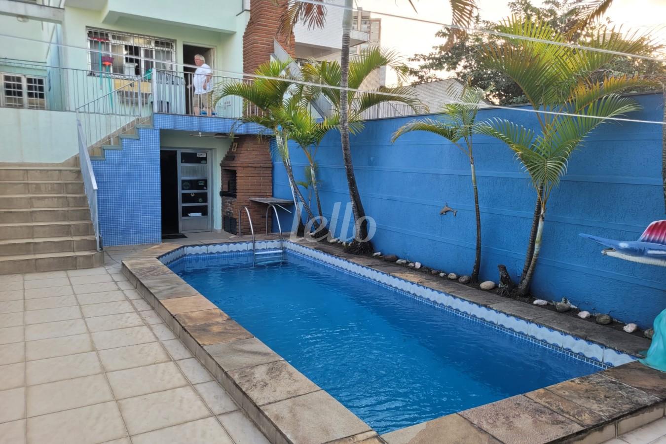 PISCINA de Casa à venda, sobrado com 186 m², 3 quartos e 5 vagas em Vila Bertioga - São Paulo