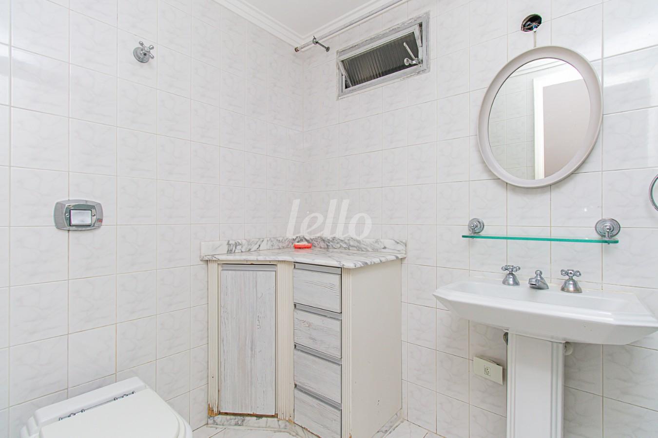 BANHEIRO de Apartamento à venda, Padrão com 104 m², 3 quartos e em Vila Monumento - São Paulo