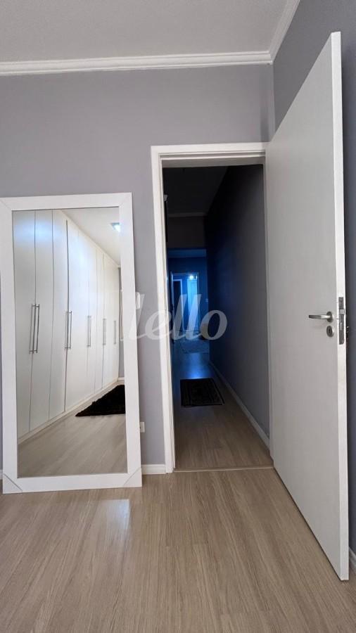 SUITE de Casa para alugar, sobrado com 230 m², 3 quartos e 1 vaga em Vila Prudente - São Paulo