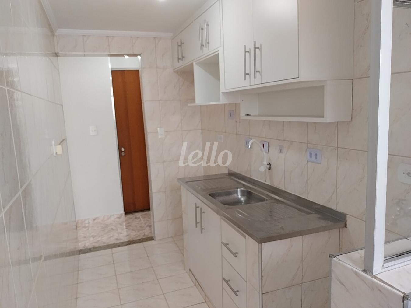 7-COZINHA-001.JPG de Apartamento à venda, Padrão com 64 m², 2 quartos e 1 vaga em Brás - São Paulo