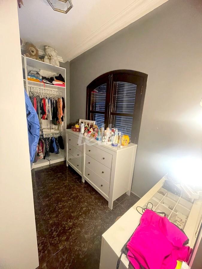 DORMITORIO de Casa à venda, sobrado com 191 m², 4 quartos e 2 vagas em Vila Macedópolis - São Paulo