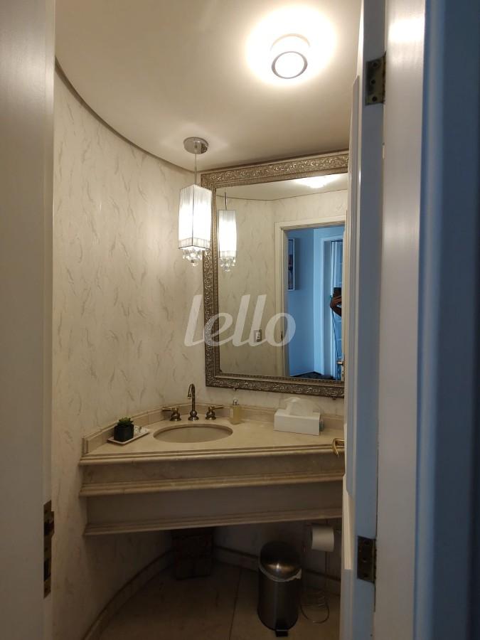 LAVABO de Apartamento à venda, Padrão com 120 m², 3 quartos e 3 vagas em Ch Santo Antônio (ZL) - São Paulo