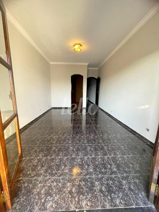 SALA de Casa à venda, sobrado com 191 m², 4 quartos e 2 vagas em Vila Macedópolis - São Paulo