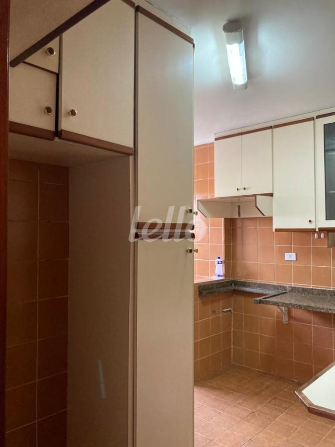 COZINHA de Apartamento para alugar, Padrão com 60 m², 1 quarto e 1 vaga em Vila Moraes - São Paulo