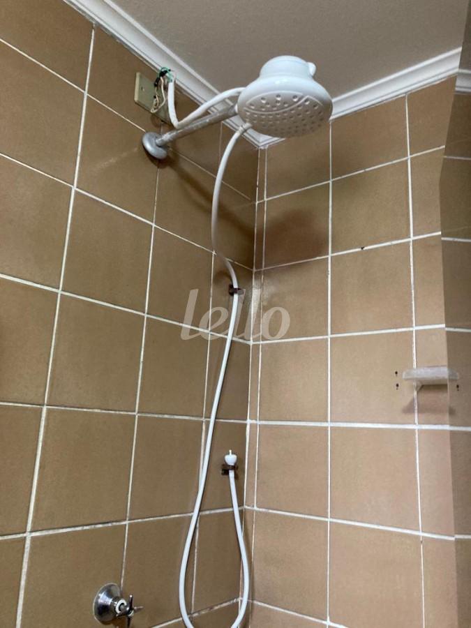 BANHEIRO SOCIAL de Apartamento para alugar, Padrão com 60 m², 1 quarto e 1 vaga em Vila Moraes - São Paulo