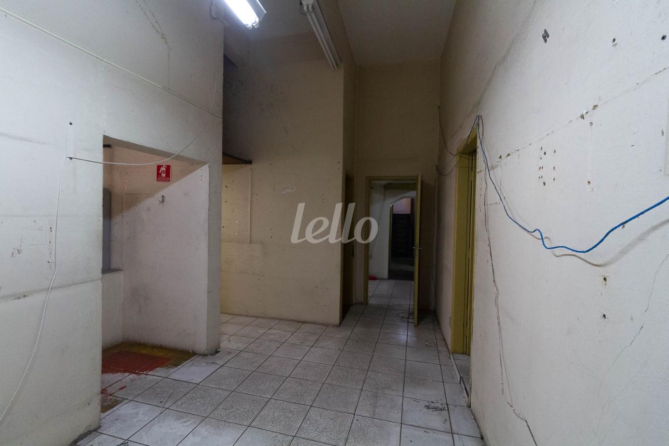 SALA 1 de Salão à venda, Padrão com 800 m², e em Mooca - São Paulo