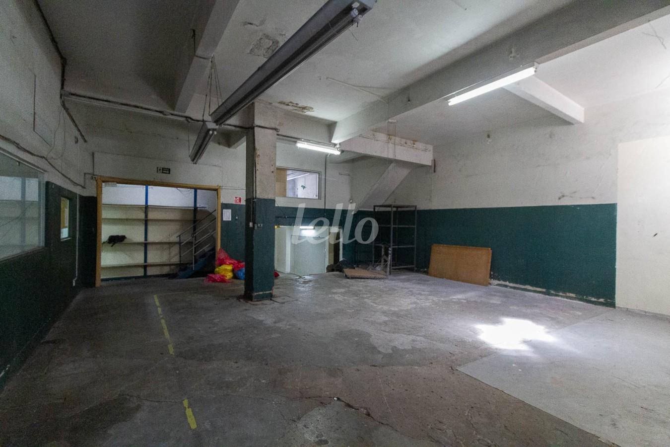 SALA 4 de Salão à venda, Padrão com 800 m², e em Mooca - São Paulo