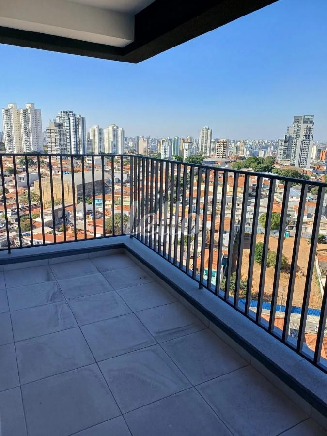 VARANDA de Apartamento à venda, Padrão com 72 m², 3 quartos e 1 vaga em Vila Firmiano Pinto - São Paulo