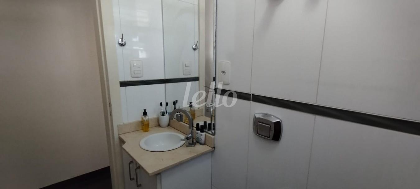 BANHEIRO de Apartamento à venda, Padrão com 49 m², 1 quarto e em Ipiranga - São Paulo