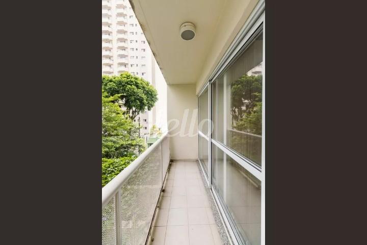 VARANDA de Apartamento para alugar, Padrão com 50 m², 1 quarto e 1 vaga em Barra Funda - São Paulo