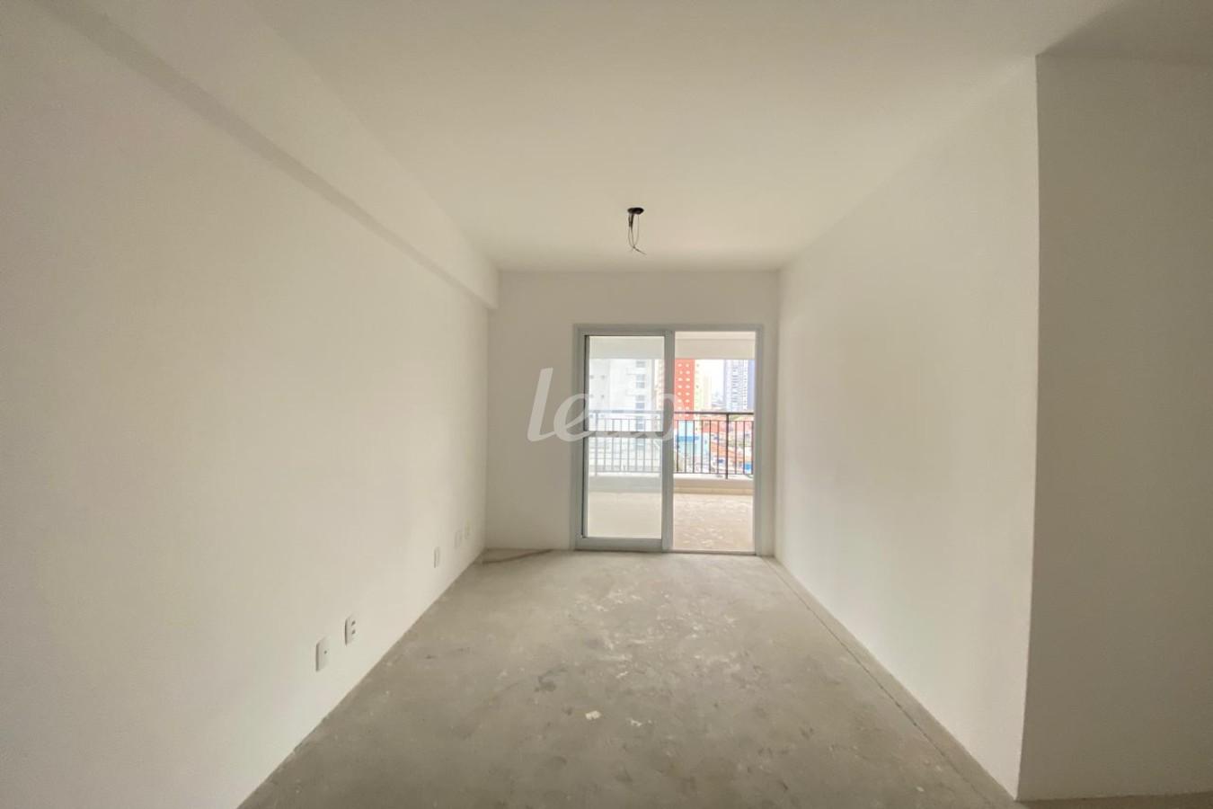 SALA de Apartamento à venda, Padrão com 87 m², 3 quartos e 2 vagas em Vila Zilda - São Paulo