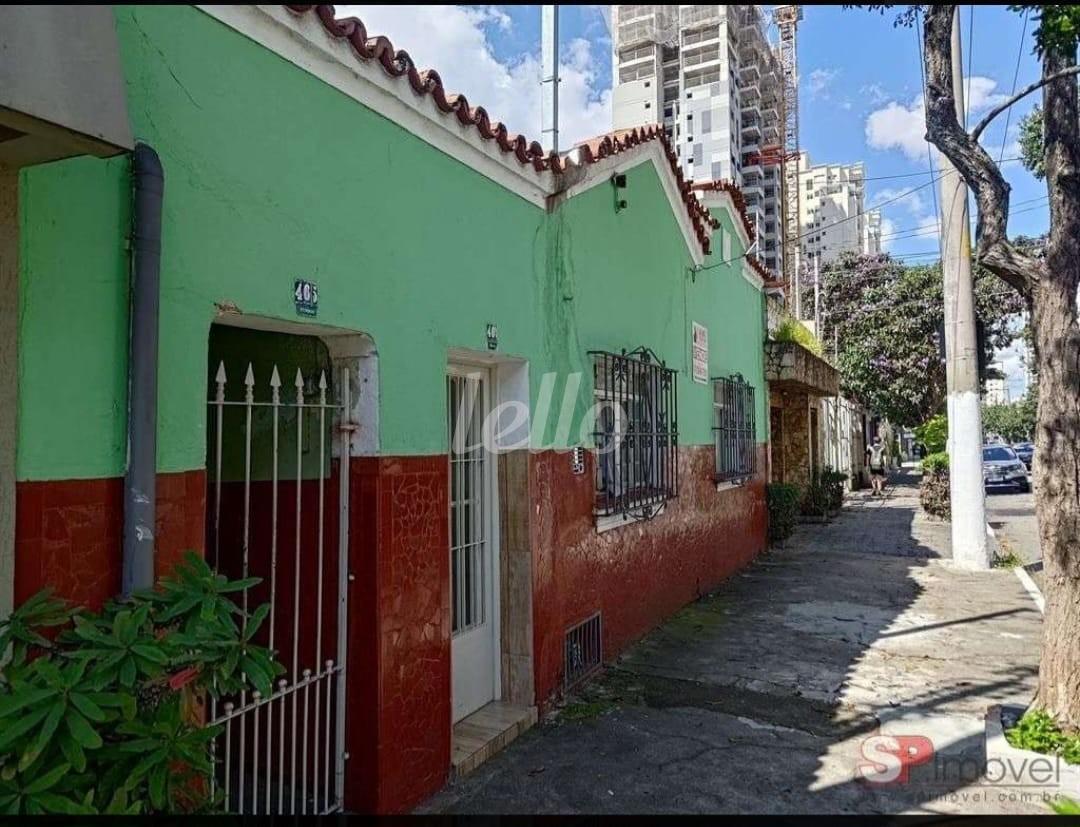 FACHADA de Área / Terreno à venda, Padrão com 400 m², e em Vila Regente Feijó - São Paulo