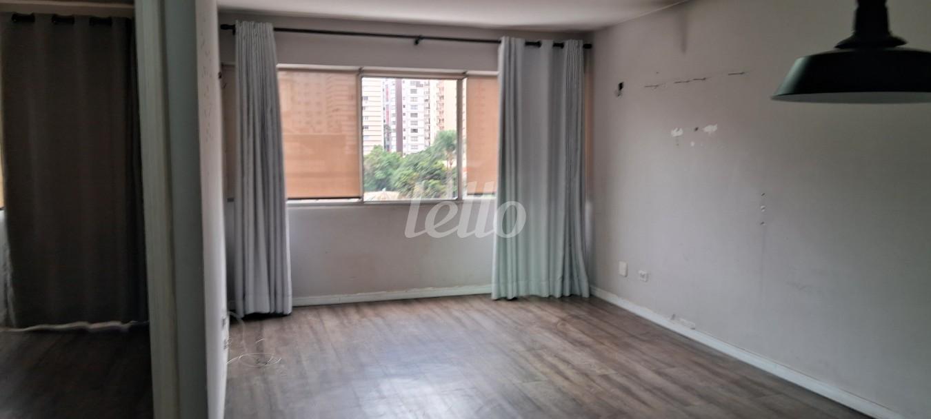 SALA de Apartamento à venda, Padrão com 63 m², 1 quarto e 1 vaga em Jardim Paulista - São Paulo