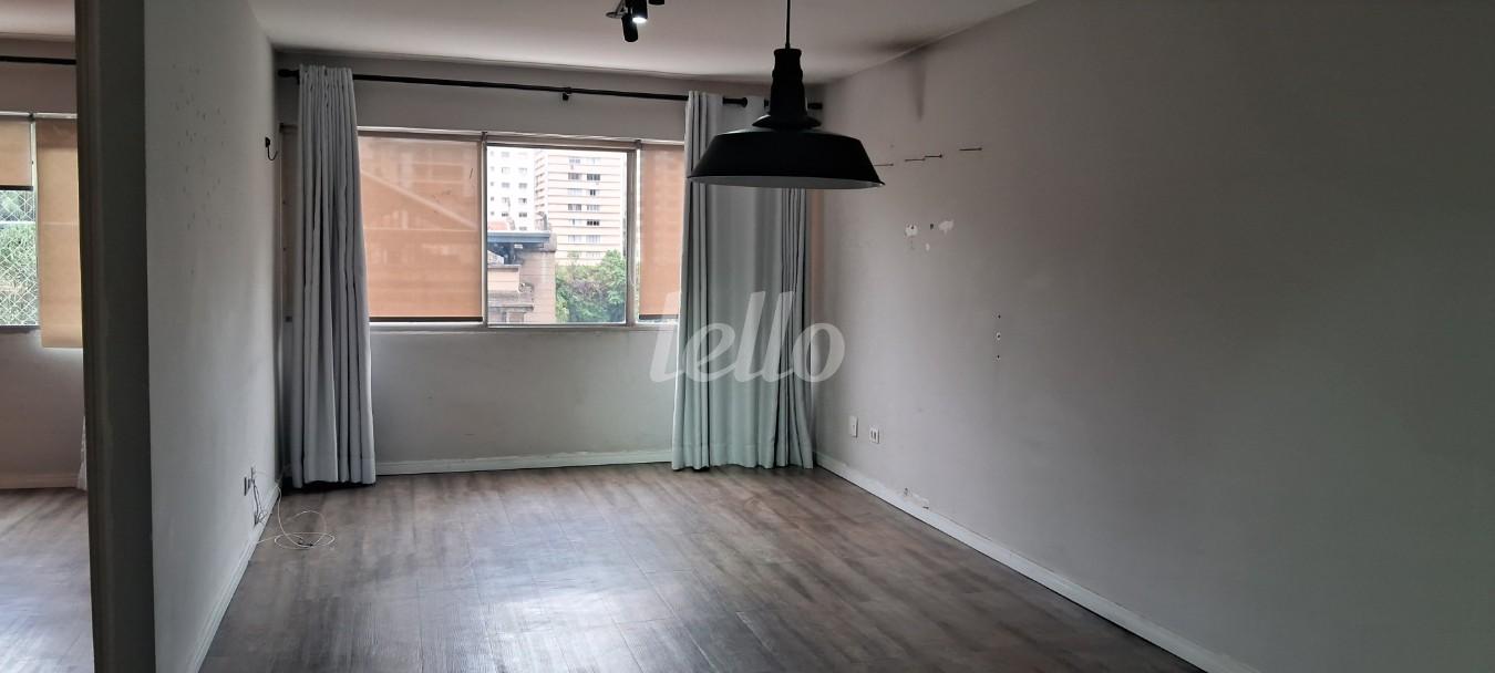 SALA de Apartamento à venda, Padrão com 63 m², 1 quarto e 1 vaga em Jardim Paulista - São Paulo