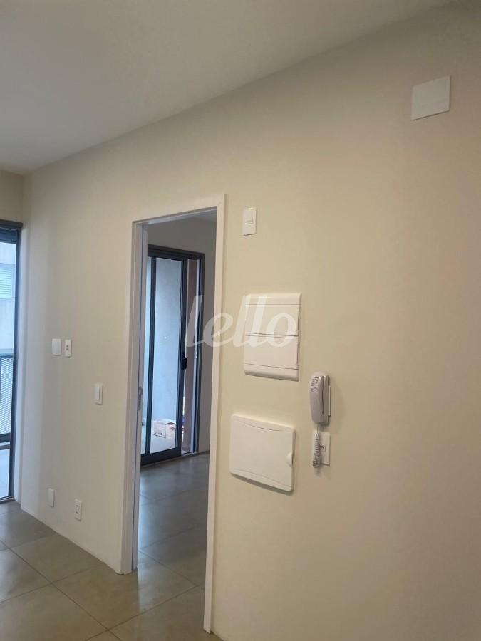 SALA de Apartamento à venda, Padrão com 37 m², 1 quarto e 1 vaga em Pinheiros - São Paulo