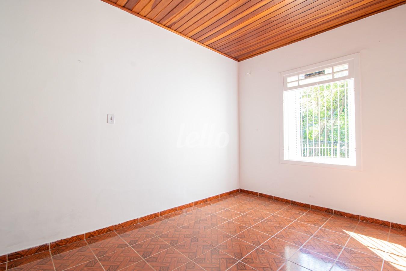 04DORMITORIO-1_002 de Casa para alugar, térrea com 150 m², 3 quartos e 1 vaga em Cidade Mãe do Céu - São Paulo