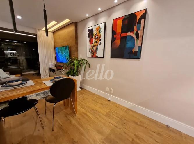 DORMITÓRIO de Apartamento à venda, Padrão com 42 m², 1 quarto e 1 vaga em Brooklin Paulista - São Paulo