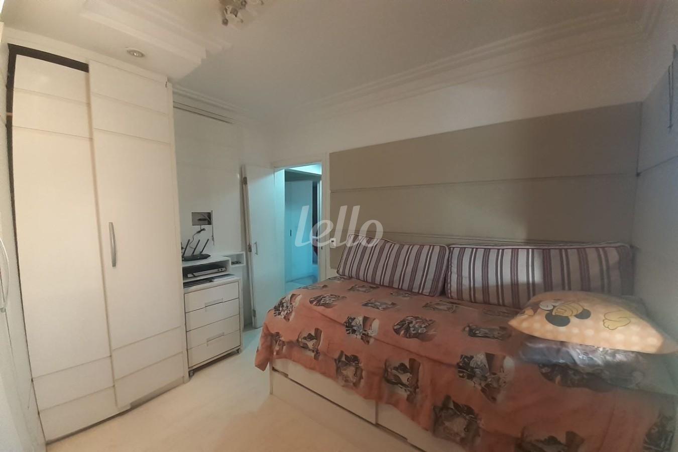 DORMITÓRIO de Apartamento à venda, Padrão com 130 m², 3 quartos e 3 vagas em Vila Caminho do Mar - São Bernardo do Campo