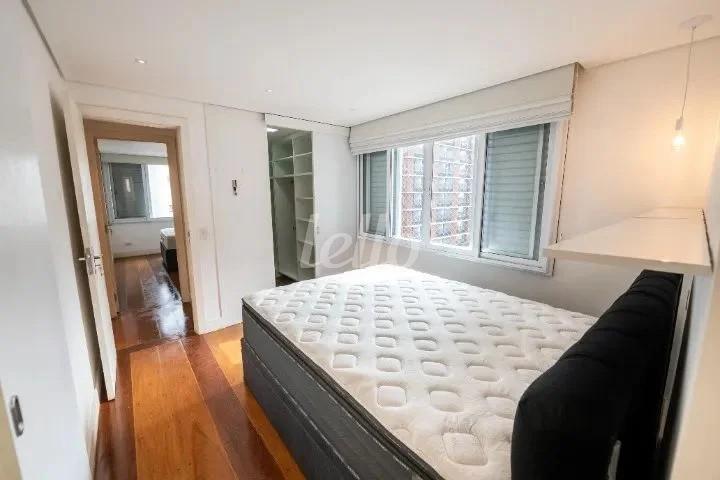 DORMITÓRIO de Apartamento à venda, Padrão com 107 m², 3 quartos e 1 vaga em Paraíso - São Paulo