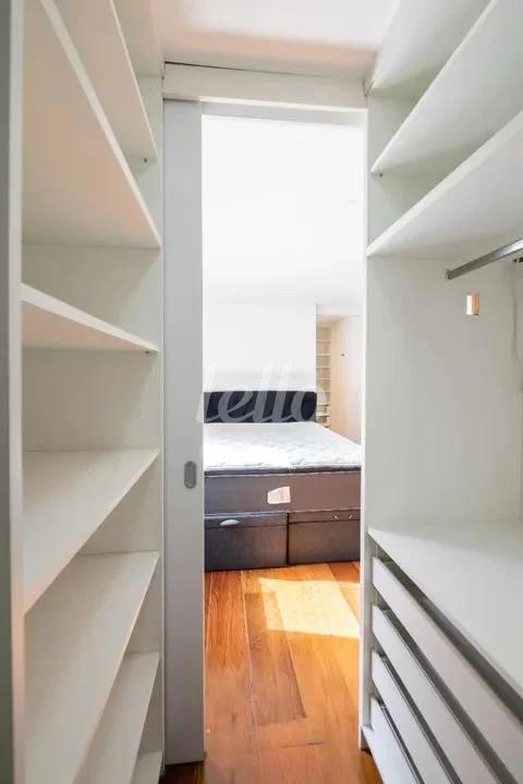 CLOSET de Apartamento à venda, Padrão com 107 m², 3 quartos e 1 vaga em Paraíso - São Paulo