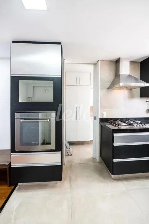 COZINHA de Apartamento à venda, Padrão com 107 m², 3 quartos e 1 vaga em Paraíso - São Paulo