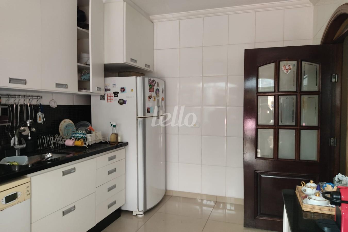 COZINHA de Casa à venda, sobrado com 212 m², 3 quartos e 2 vagas em Vila Moreira - São Paulo