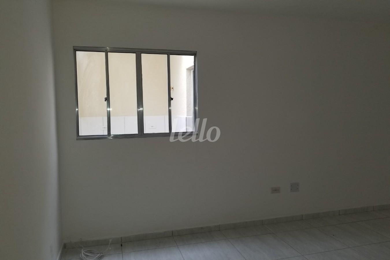 SALA de Apartamento para alugar, Padrão com 75 m², 2 quartos e em Vila Paulo Silas - São Paulo