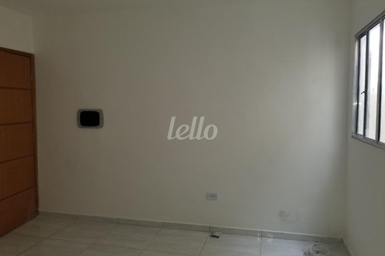 SALA de Apartamento para alugar, Padrão com 75 m², 2 quartos e em Vila Paulo Silas - São Paulo