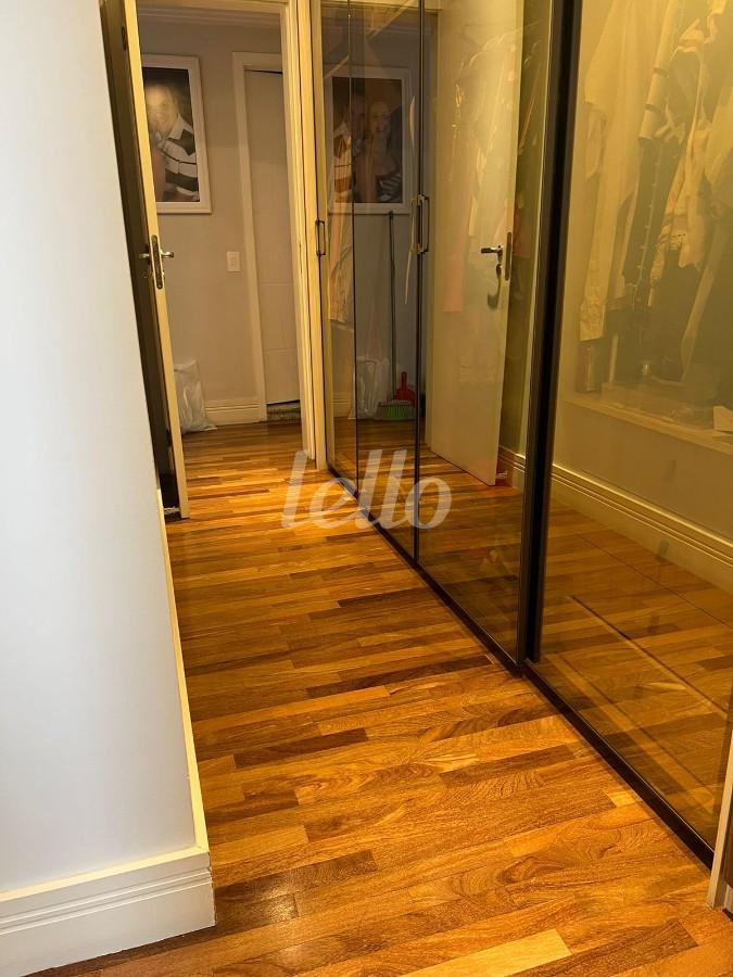 CLOSET de Apartamento à venda, Padrão com 124 m², 3 quartos e 2 vagas em Vila Formosa - São Paulo