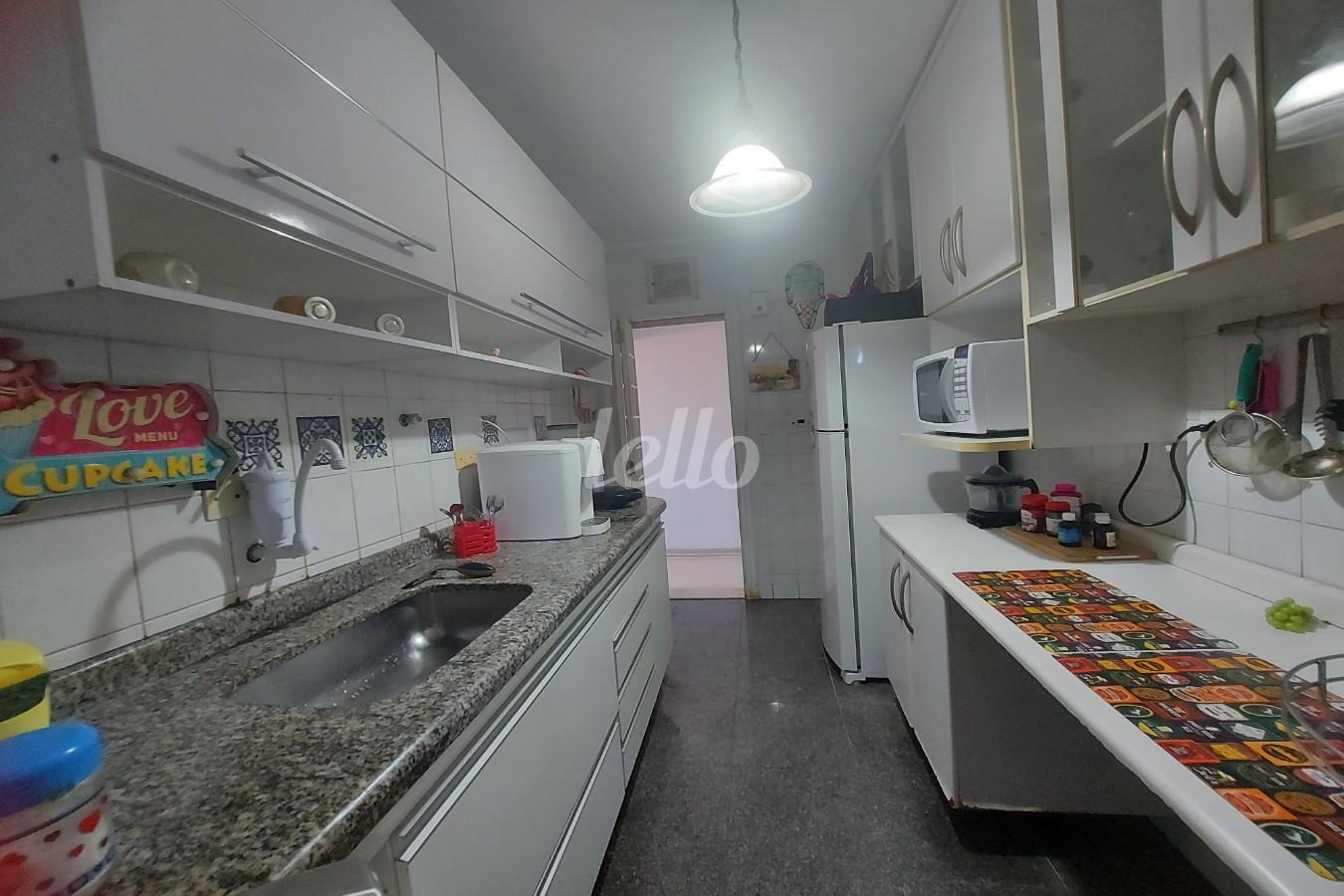 COZINHA de Apartamento à venda, Padrão com 70 m², 2 quartos e 2 vagas em Vila Romero - São Paulo