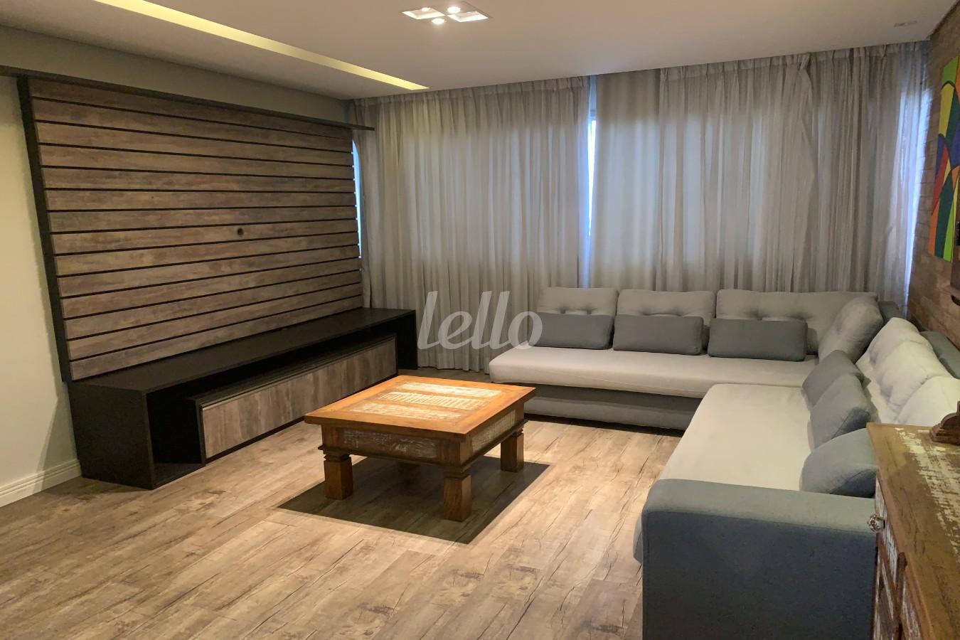 SALA de Apartamento à venda, Padrão com 98 m², 2 quartos e 1 vaga em Vila Clementino - São Paulo