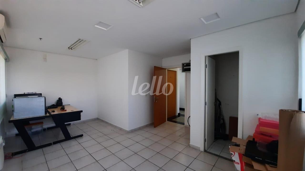 SALA de Sala / Conjunto para alugar, Padrão com 35 m², e 1 vaga em Casa Verde - São Paulo