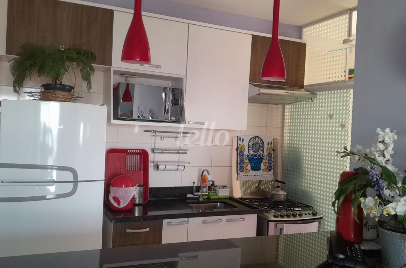 COZINHA de Apartamento à venda, Padrão com 63 m², 3 quartos e 1 vaga em Vila Santa Clara - São Paulo