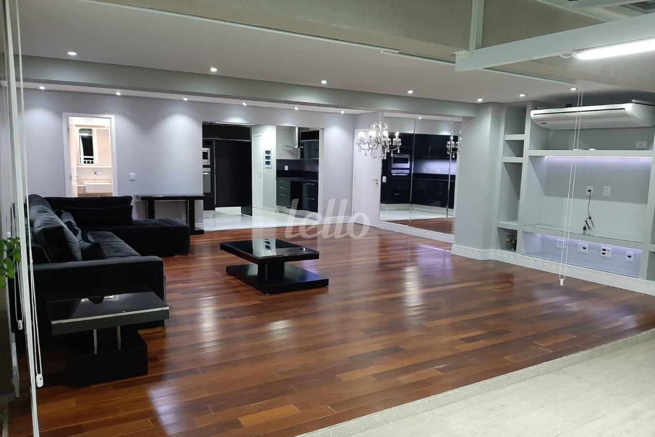 LIVING de Apartamento à venda, Garden com 190 m², 3 quartos e 2 vagas em Vila Firmiano Pinto - São Paulo