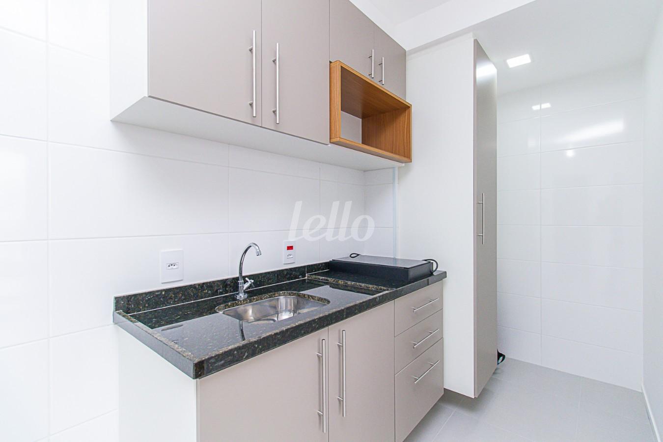 COZINHA de Apartamento para alugar, Padrão com 36 m², 2 quartos e em Chácara Inglesa - São Paulo