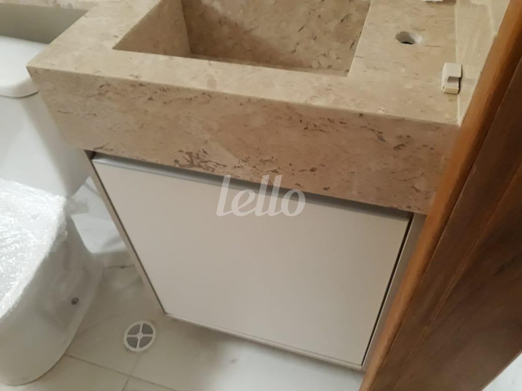 BANHEIRO de Apartamento à venda, Padrão com 50 m², 2 quartos e 1 vaga em Vila Curuca - Santo André