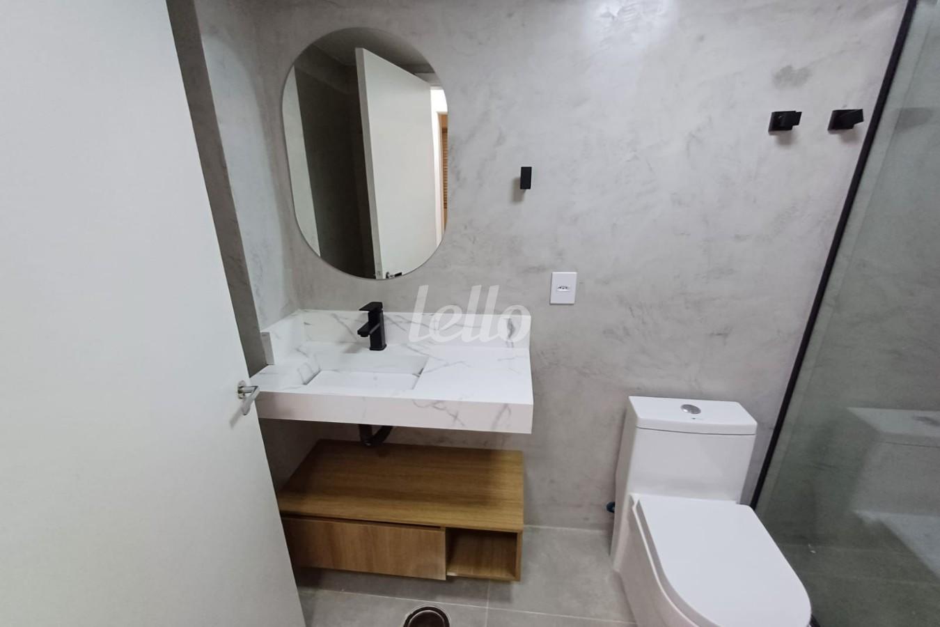 BANHEIRO de Apartamento à venda, Padrão com 62 m², 2 quartos e 1 vaga em Vila Olímpia - São Paulo