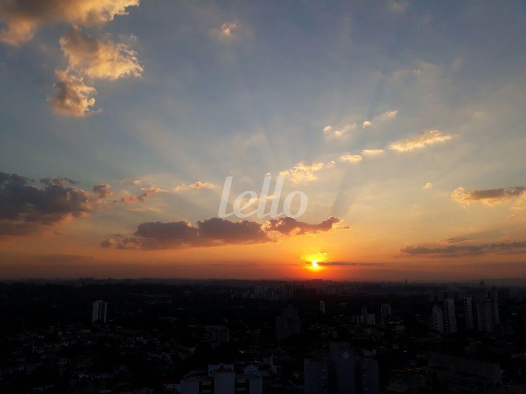 VISTA DAS JANELAS de Apartamento para alugar, Padrão com 89 m², 2 quartos e 1 vaga em Sumarezinho - São Paulo