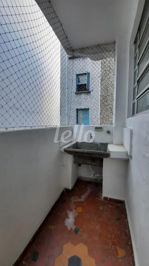 AREA DE SERVIÇO de Apartamento para alugar, Padrão com 72 m², 2 quartos e em Santana - São Paulo