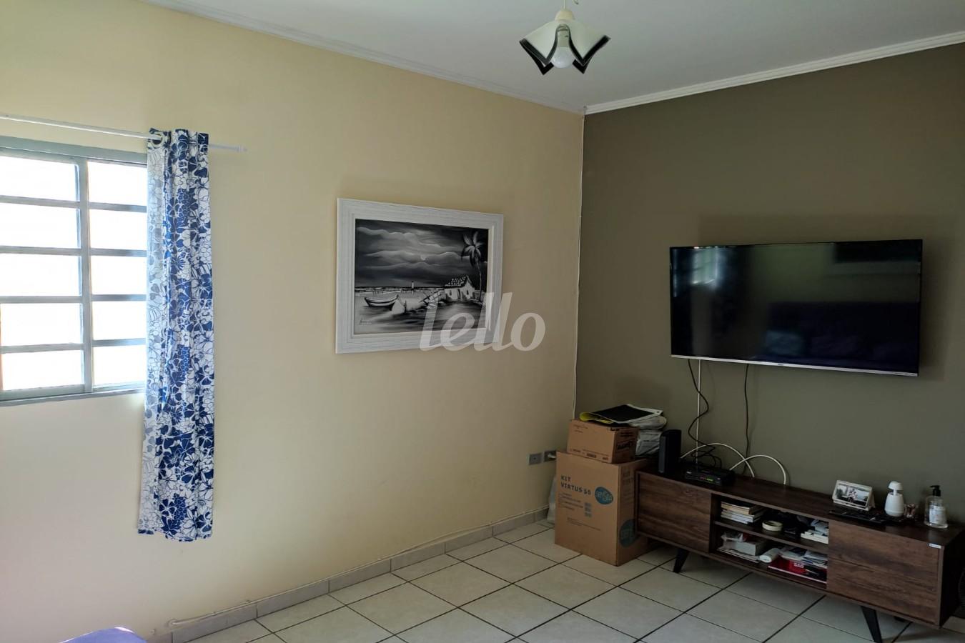 SALA PISO SUPERIOR de Casa à venda, sobrado com 136 m², 2 quartos e 2 vagas em Jardim Paraíso - Santo André