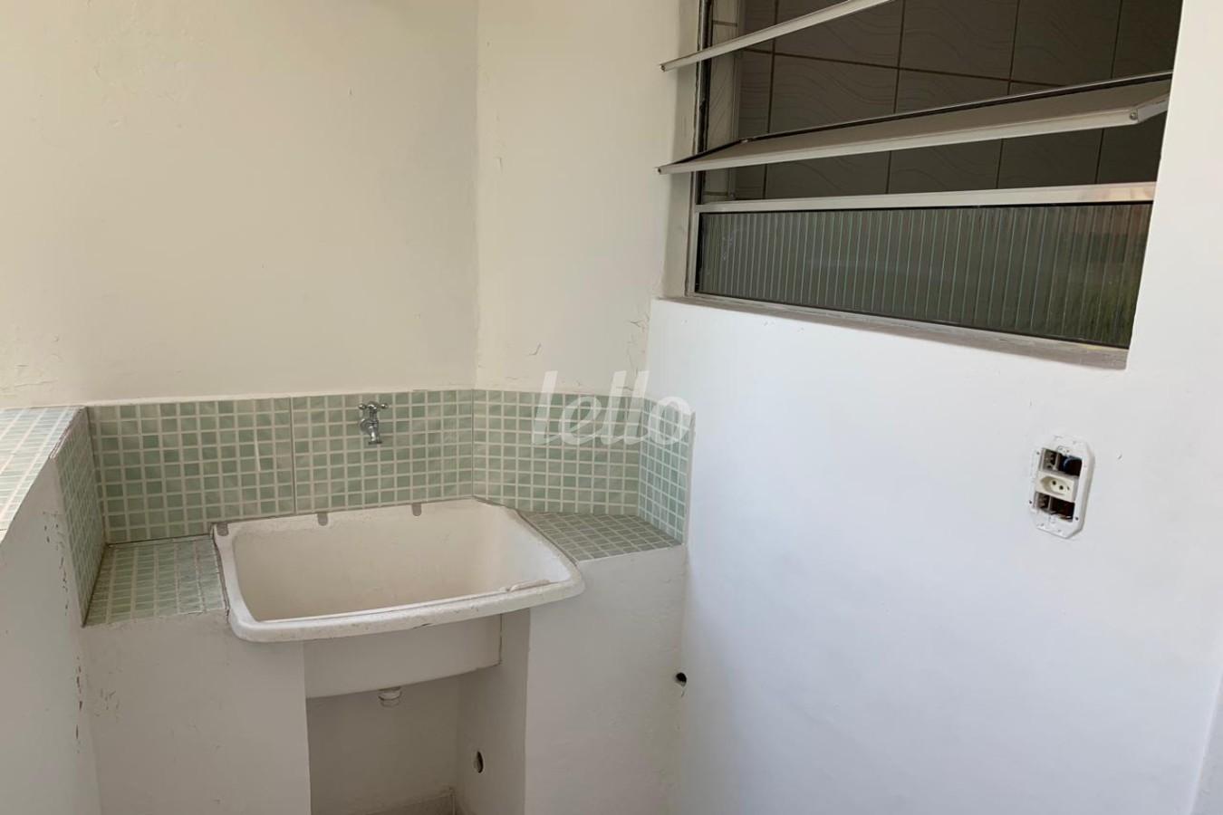 APTO (8) de Apartamento à venda, Padrão com 42 m², 1 quarto e em Santana - São Paulo